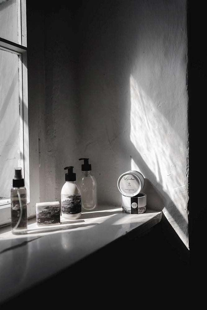 ROCK SALT HAND & BODY WASH.