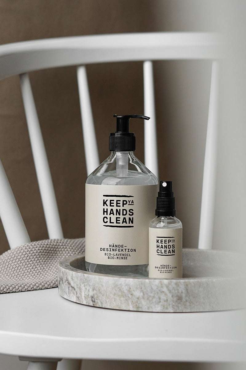 HÄNDE-DESINFEKTIONSSPRAY.