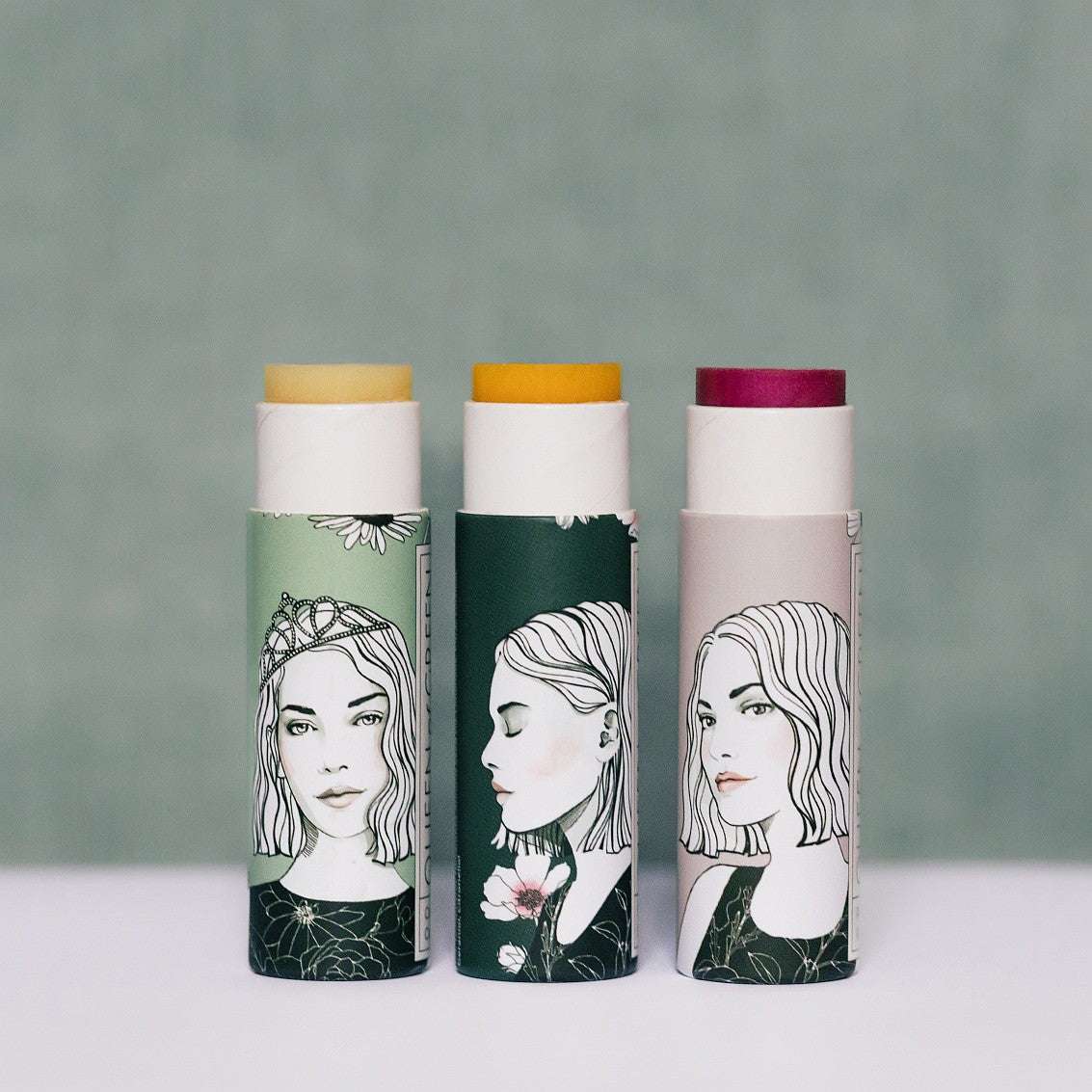 Die drei Queens Lippenpflegestifte intensiv pflegend Overnight und zartrosa getönt
