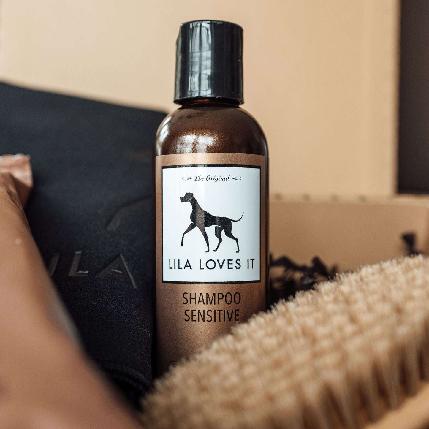 HUNDESHAMPOO SENSITIVE.