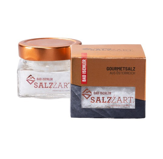 SALZZART HANDGESCHÖPFTE SALZFLOCKEN.